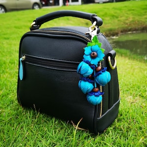 Leather Flower, Leather Purse Charm, Keychain Leather Flowers #P202111