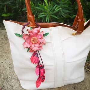 Leather Flower, Leather Purse Charm, Keychain Leather Flowers