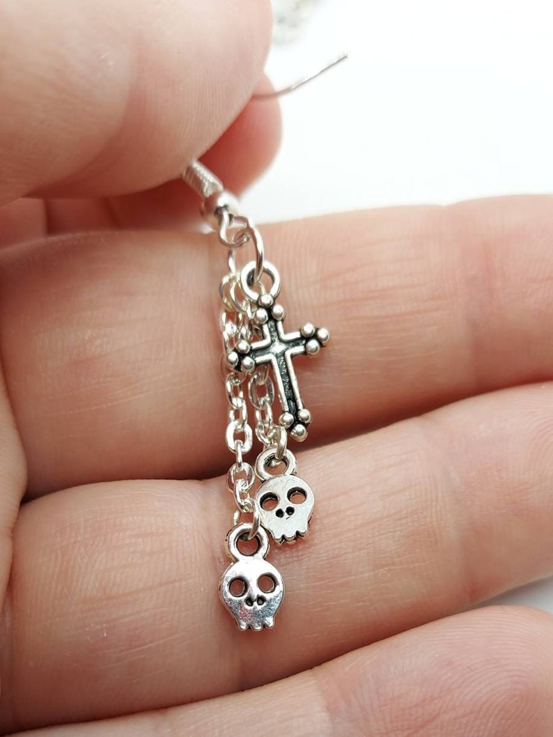 skull jewellery womens earrings gothic earrings Skull earrings skull and crosses dangly earrings dangly skulls gotjic jewellery