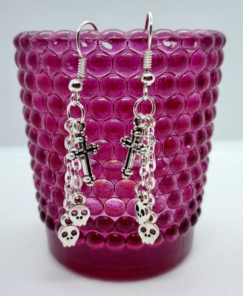 skull jewellery womens earrings gothic earrings Skull earrings skull and crosses dangly earrings dangly skulls gotjic jewellery