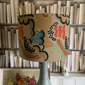 Duncan Grant Bloomsbury’Clouds’ 1930’s design linen 30cm drum lampshade for a table lamp