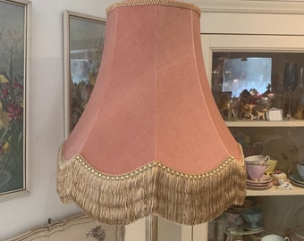 Vintage style dusky/plaster pink velvet large 18" fringed lampshade