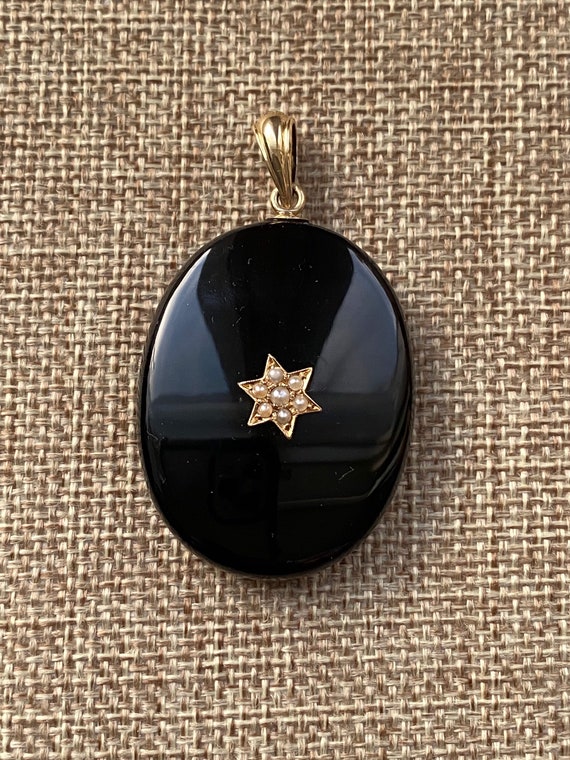 Antique Victorian 14kt Oval Onyx Locket Pendant, Six Pointed Star With Seed  Pearl Beveled Rock Crystal and Removable Gold Frame - Etsy