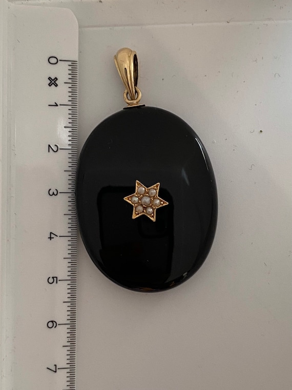 Antique Victorian 14kt Oval Onyx Locket Pendant, Six Pointed Star With Seed  Pearl Beveled Rock Crystal and Removable Gold Frame - Etsy