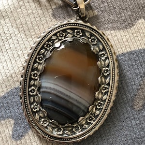 Art Nouveau sterling silver and banded agate pendant necklace, handmade
