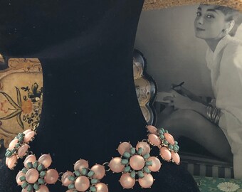 Vintage Costume Bijoux, Old Hollywood Glam 60s Flower Choker