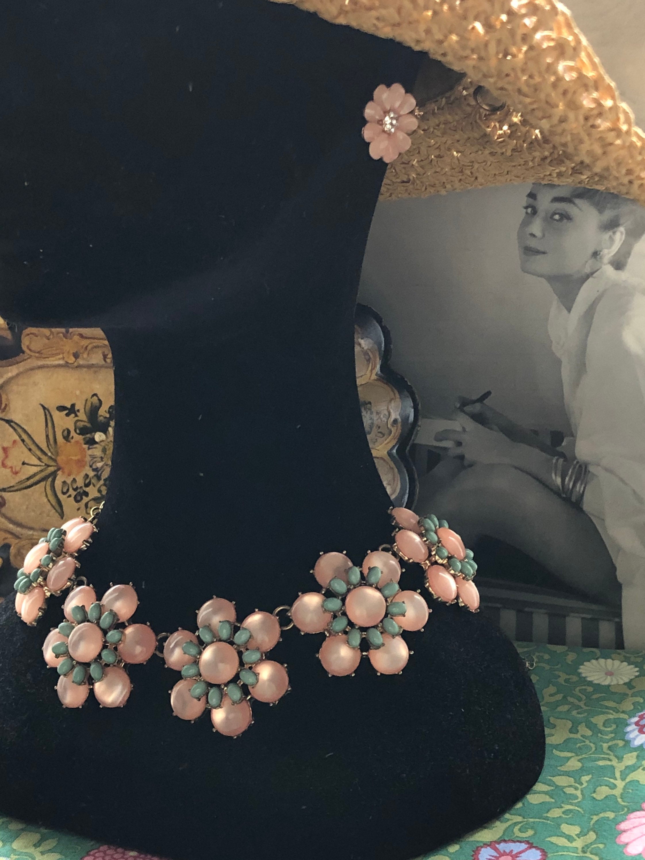 Vintage Costume Bijoux Old Hollywood Glam 60s Flower Choker