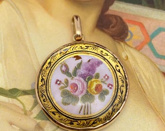 Antique French Verre Eglomise Pendant, 18k Gold Floral Bouquet, c1800