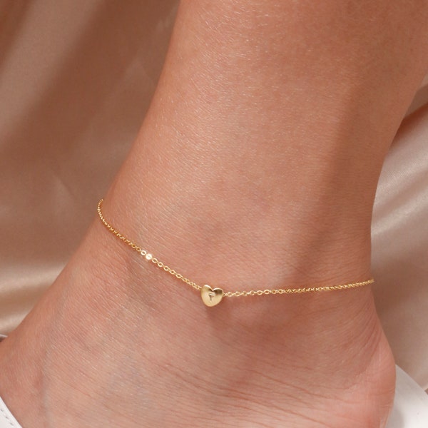 Tiny Hearts Ankle Bracelet main image 0