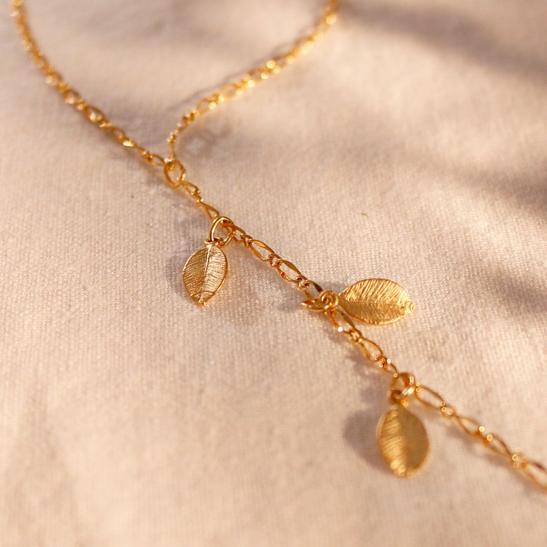 Gold leaf dainty toe anklet foot chain anklets, Christmas gift, Holiday gift ideas