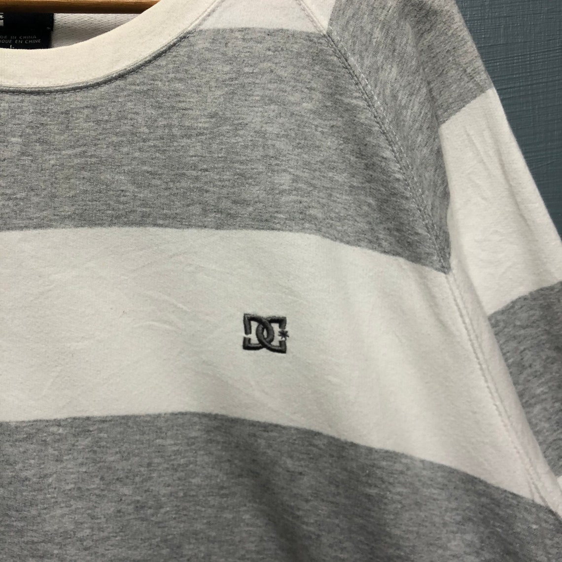 Rare dcshoes small logo stripes sweatshirt jumper crew neck | Etsy