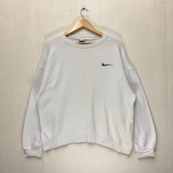 vintage nike small logo sweatshirt