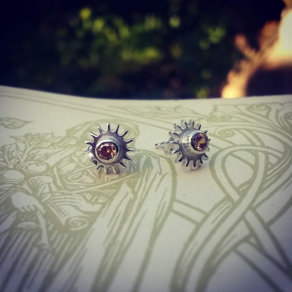 Recycled Silver Cogs Gears Stud Earrings I Steampunk Mechanical Stud Earrings I Alternative Birthday Gift I Cyberpunk Wedding Gift