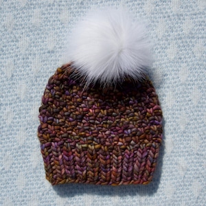 PATTERN // The Elizabeth Beanie // Irish Moss Stitch Beanie Pattern // Knit Pattern // Hat Pattern // Knit Hat Pattern / Knit Beanie Pattern image 1