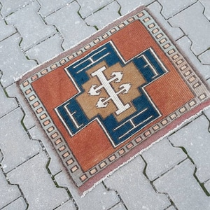 Small Rug,Turkish small rugs Oushak Small Rug Vintage Oushak Rugs Anatolian Small Rug Wool Pile Small Rug, 2.1x1.7 ft