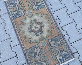 Vintage Small rugs, handmade oushak rugs, Turkish rugs, Vintage rugs, decorative small rugs, Rugs, small rug, vintage small rug, 2'9"x1'5"ft