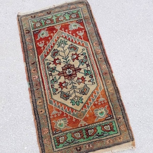 Small rug bathroom rug vintage rug 3&#39;3&quot;x1&#39;6&quot;ft oushak rug vintage handknotted rug tradational turkey carpet aztec rug small rug