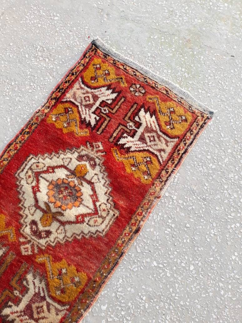 Small Flat Weave Persian Bathroom Rugs Vintage Miniature Turkish Oushak ...
