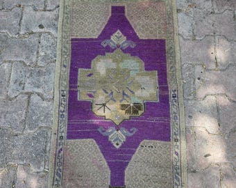 Alfombra turca morada vintage, alfombra oriental pequeña, alfombra anatolia hecha a mano, alfombra bohemia, alfombra de entrada de 3,1 x 1,8 pies.