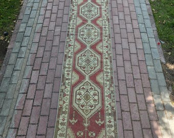 Alfombra turca vintage, alfombra oriental hecha a mano, alfombra bohemia para pasillo, alfombra tribal roja y crema, alfombra de pasillo hecha a mano, alfombra de pasillo Oushak