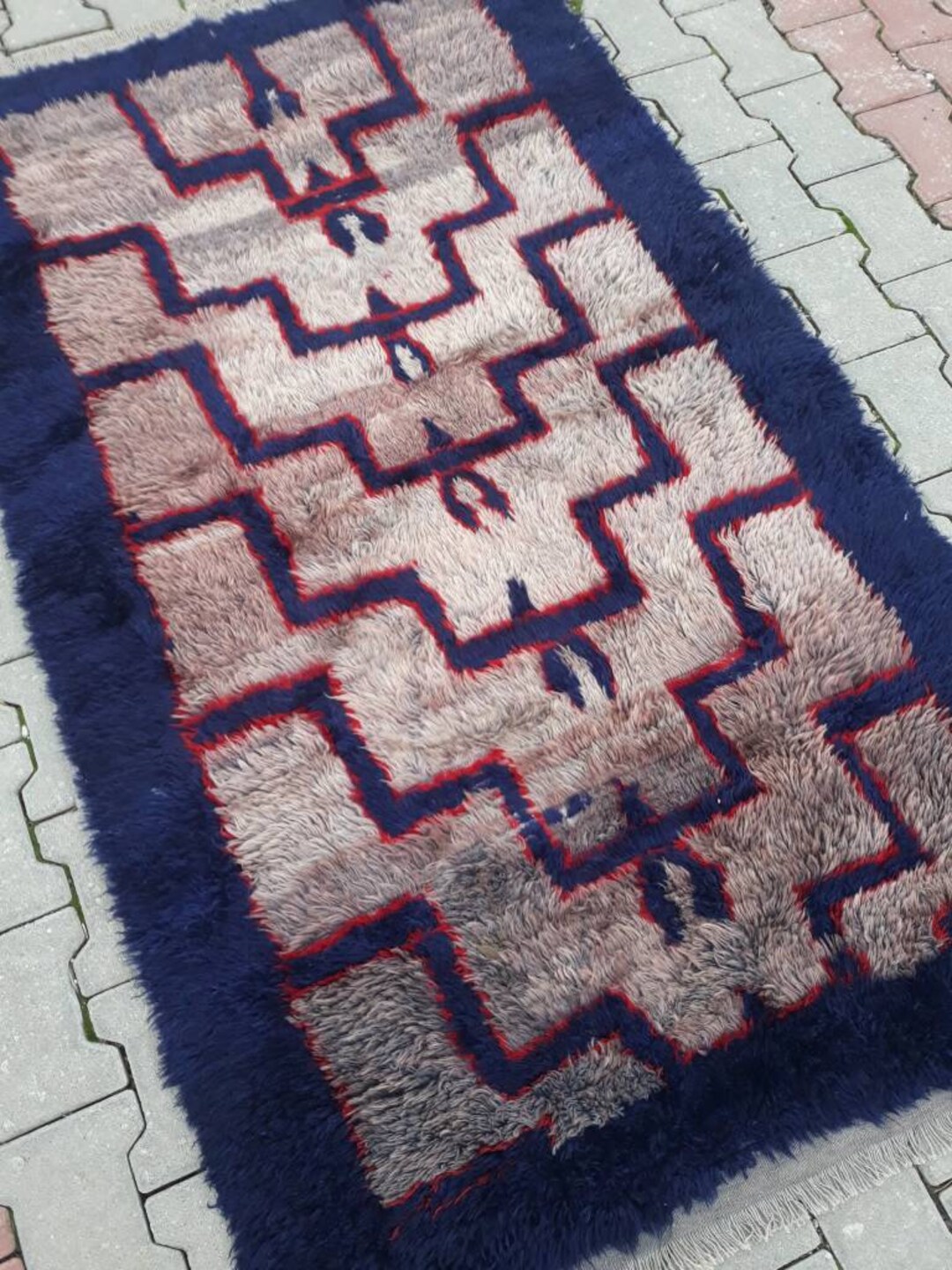 Turkish Rug for Home and Office Decor, Neutral Pale Colored Tulu Rug ...