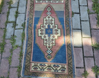 Alfombra pequeña turca vintage, alfombra pequeña oriental tipo pasillo, alfombra de entrada estilo boho, alfombra de área azul y rosa, 3.3 x 1.7 pies, decoración estilo boho,