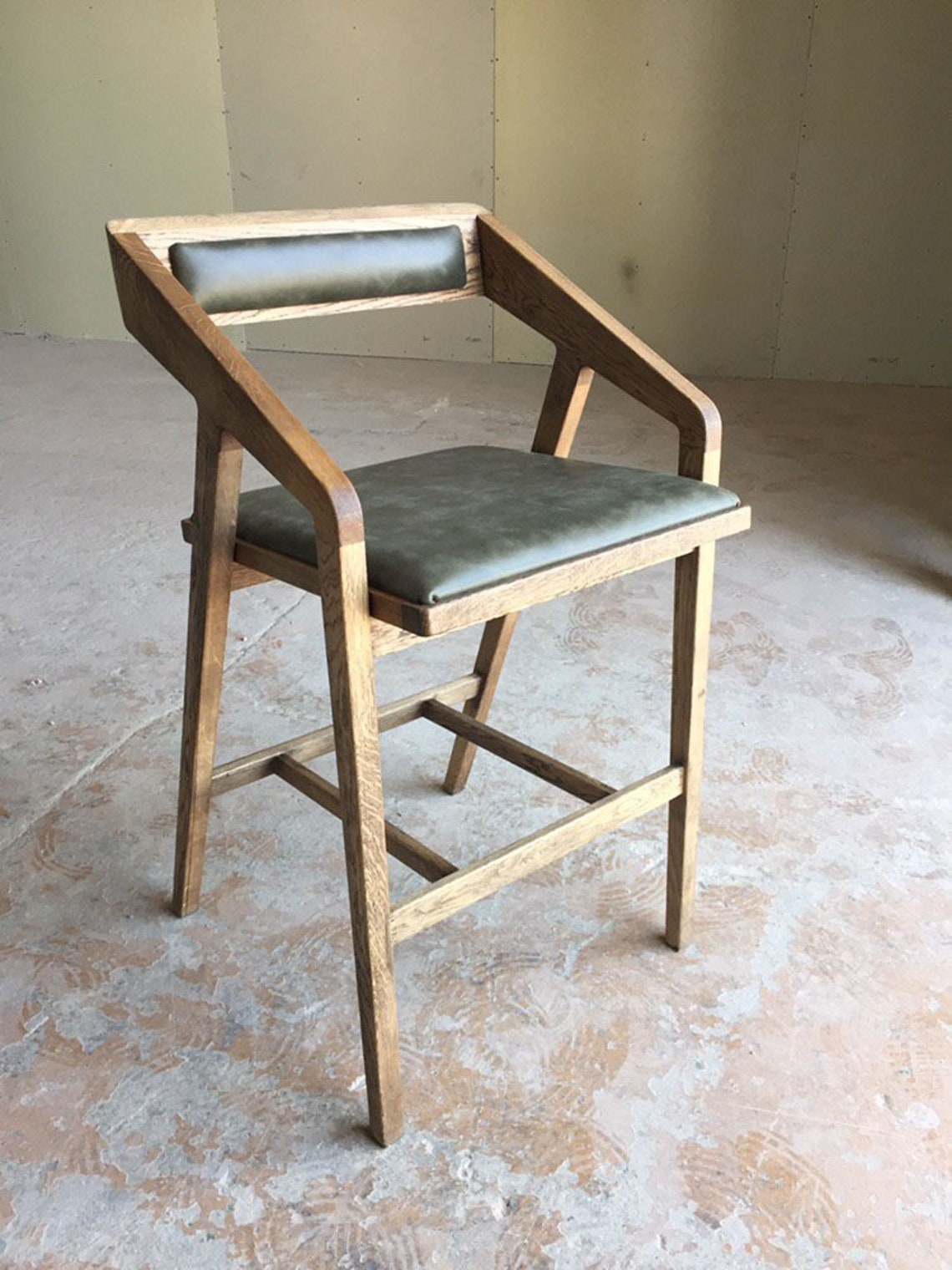 Solid oak bar stool with leather seat Etsy