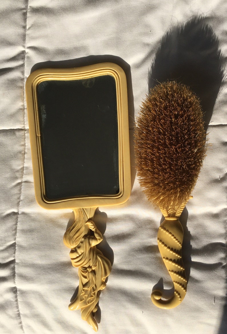 Figural Mirror /& Brush Set vintage