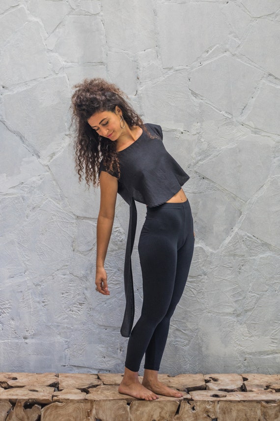 LOHEN BACK OPEN BLOUSE