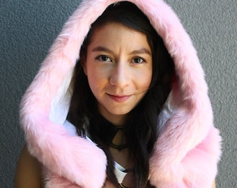 The VM Faux Fur Festival Hood W Hidden Pocket - Burning Man Fake Fur Cowl Y2K 90s Fashion Pink Fur Rave Hood Shrug Cosplay Valentines Gift