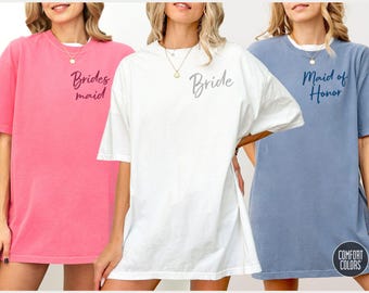 BESTICKTE Comfort Colors® Brautparty Shirts, personalisierte Trauzeugin Shirts, personalisierte Brautjungfer Shirt, Geschenk für Braut, Brautjungfern Geschenke