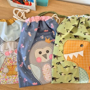 Sacs pochons ,Pochon personnalisé, sac pochon enfant, sac pochon bébé, petit sac à linge, pochette à doudou
