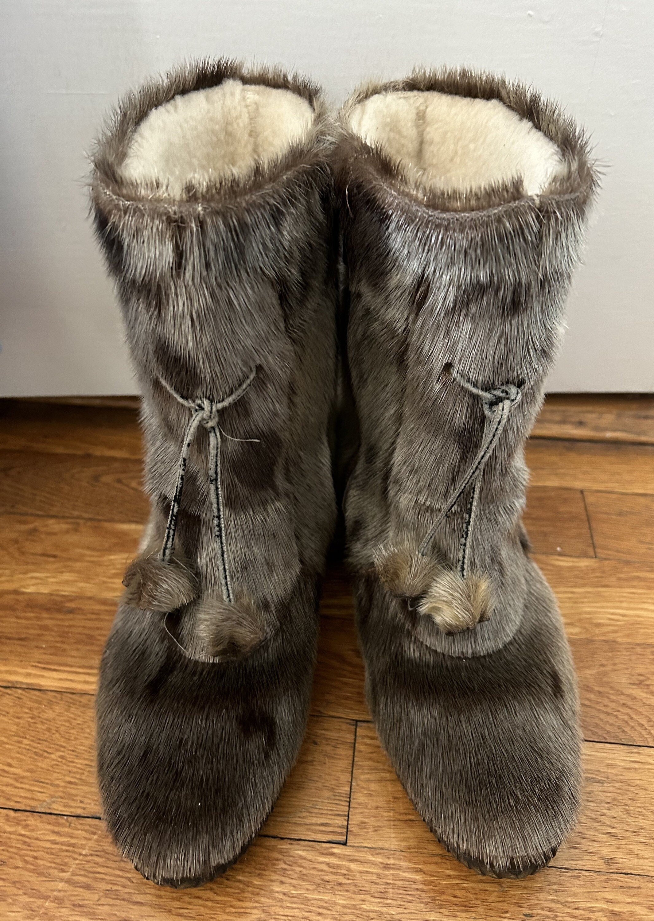 Pajar sheepskin boots discount