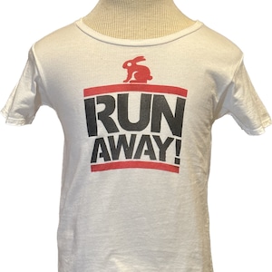 RUN AWAY t-shirt Small Youth handmade graffiti