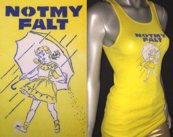 Not My Falt Parody Umbrella Girl in Rain Tank Top M