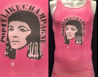 Elizabeth Taylor inspiriert Cleopatra Pop Es wie Champagner Distressed Graffiti Urban Soft Tank Top Singlet