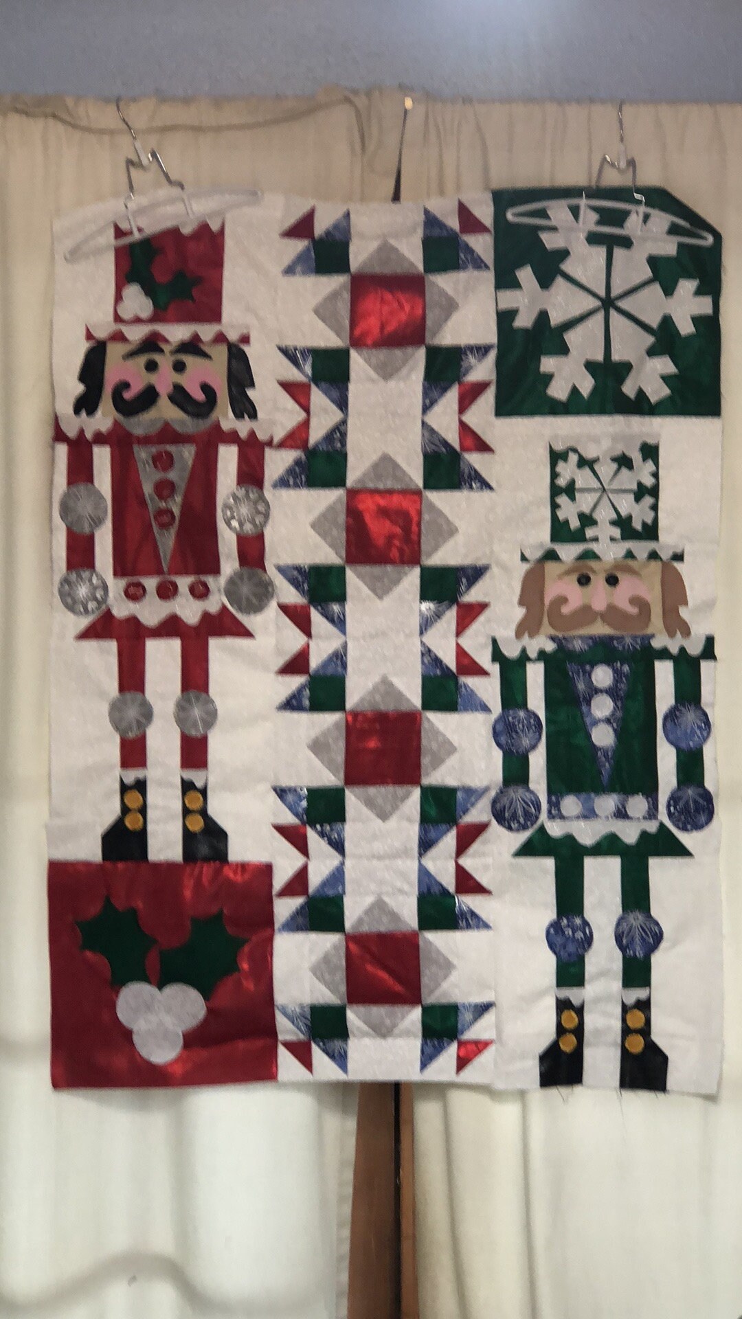 Mystic Whisker Quilted Table Topper NCU0NTD235