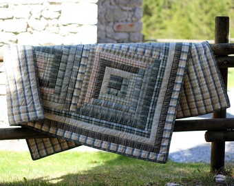 Plaid country patchwork quilt. Tartan traditional throw. Check sofa blanket. Log Cabin pattern farmhouse quilt Customizable daybed bedspread