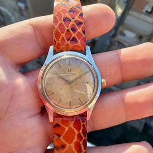 Vintage Universal Geneve
