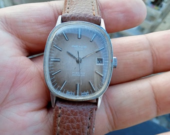 Vintage Renis Watch