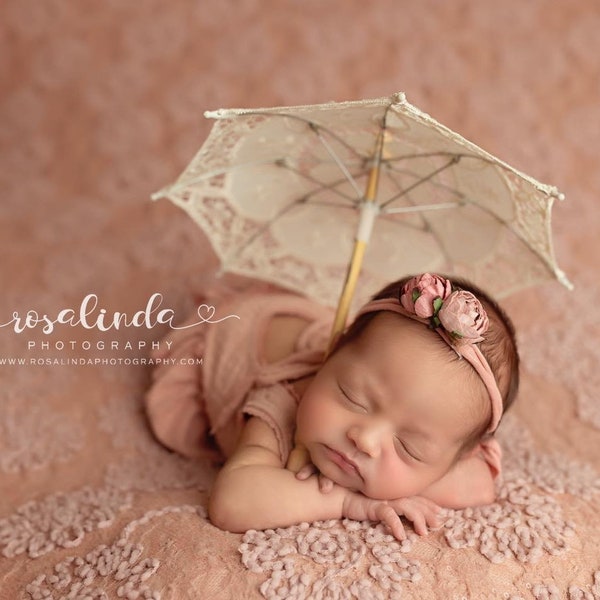 RTS! Mini lace umbrella Vintage parasol prop Vintage umbrella Newborn photo props Mini baby photo props Props decor Vintage umbrella