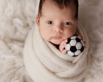 MADE TO ORDER! Felted soccer ball | Felted stuffy toys Newborn photography props Photo props Felted sport props Wool toy Newborn soccer ball