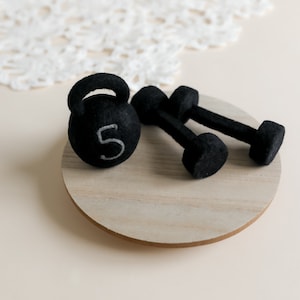 MADE TO ORDER! Felted Kettlebell and dumbbell weights set | Felted stuffy toys Newborn photography props Felted wool sport props