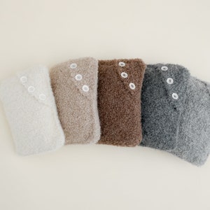 RTS! Posing pillow | Newborn photography props Newborn accessories Knitted fluffy alpaca props Boucle newborn pillow