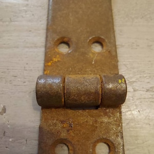 Old iron hinge