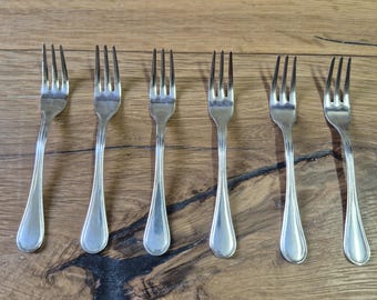 デザート用の小さめサイズの銀メッキフォーク7本セット - Etsy 日本 デザート用の小さめサイズの銀メッキフォーク7本セット - Etsy 日本
