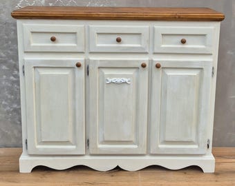 aparador de madera maciza