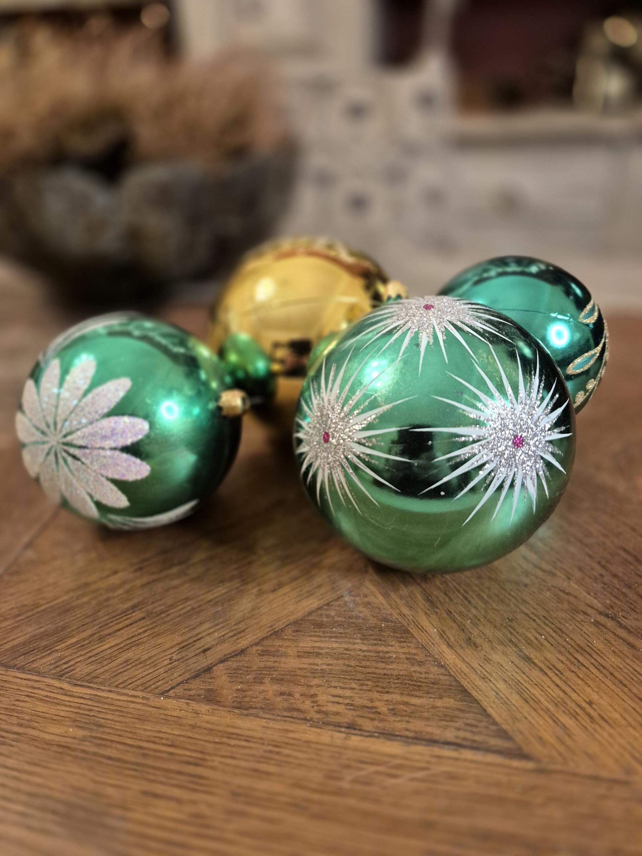 Lanpn 6 Pz 15cm Palle di Natale Grandi, Palline Natalizie Giganti All'aperto, Palle Retrò di Albero Natale con Rilievo Motivi, Decorazioni Palline Infrangibili per Terrazza Cortile, Bianco & Argento