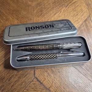 Stylos Ronson
