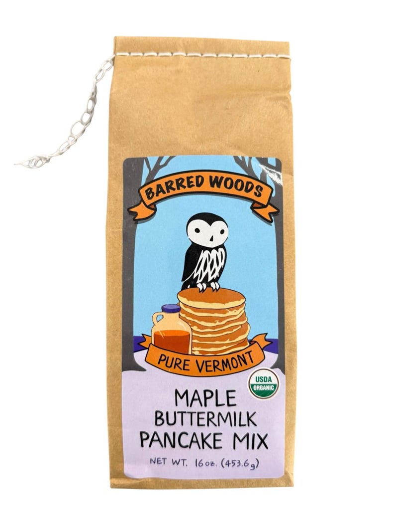 Perfect Vermont Gift - Deluxe Maple Gift Box of Treats: Maple Syrup, Pancake Mix, Maple Sugar, Maple Cream, Maple Candy, Maple Truffles zdjęcie 5